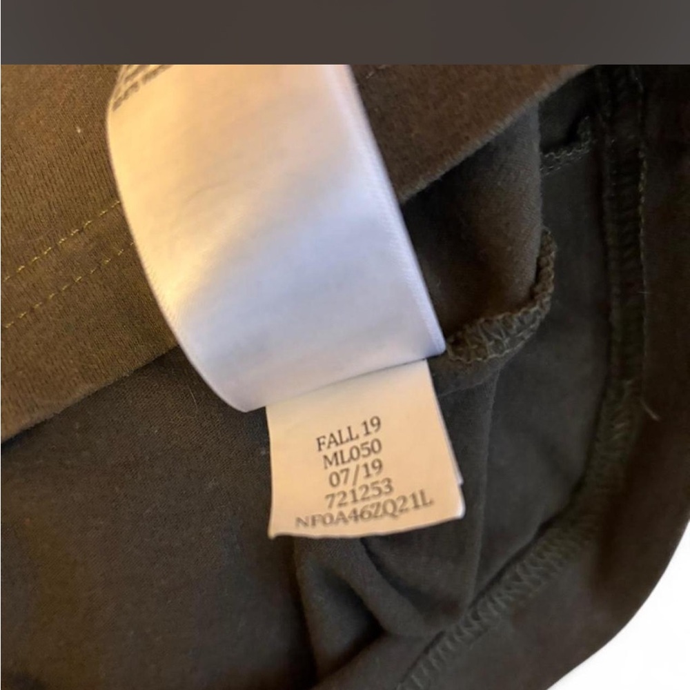 The North Face Men's Green Long Sleeve Shirt - Picture 5 of 5
